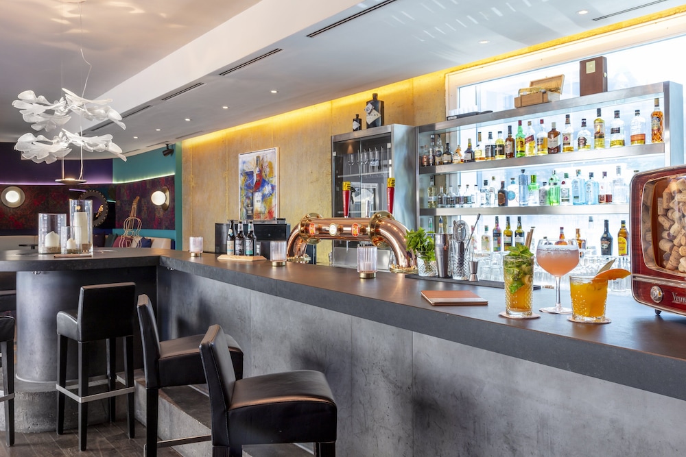 

Bari - Zurich-Horgen - Sedartis Swiss Quality Hotel