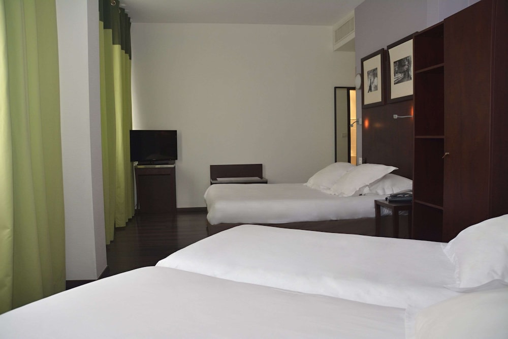 

Milano - Ginevra - Hôtel Du Centre Annemasse