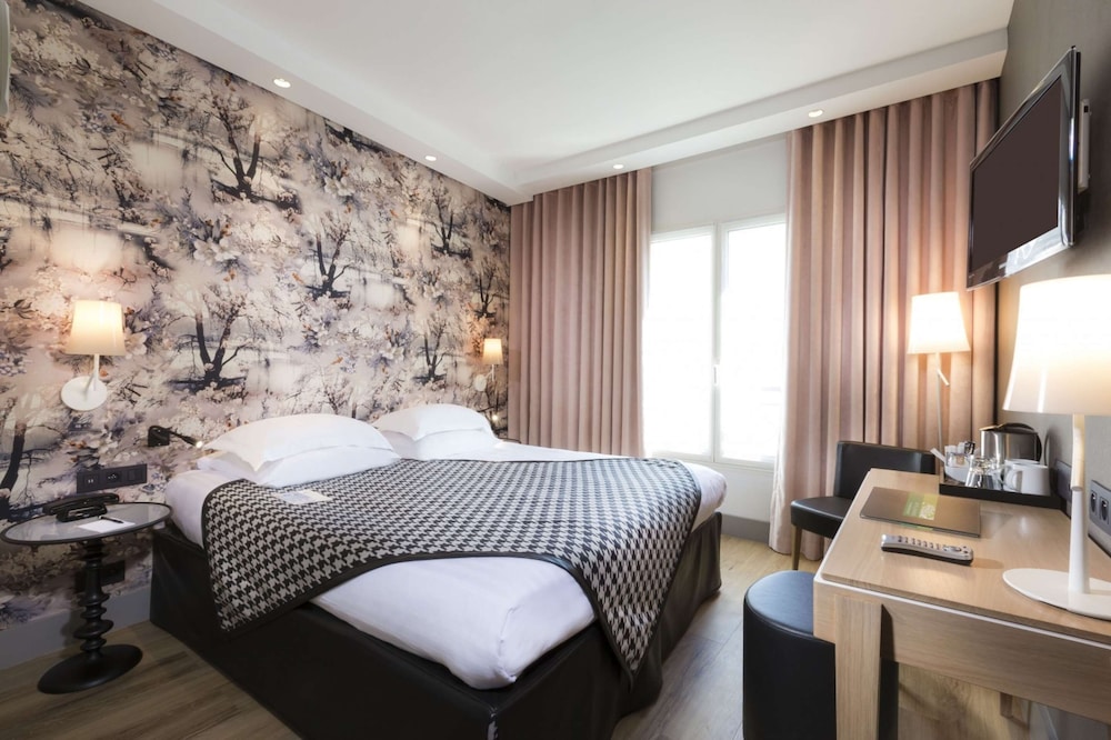 

Bologna - Versailles - Hotel Acanthe - Boulogne Billancourt