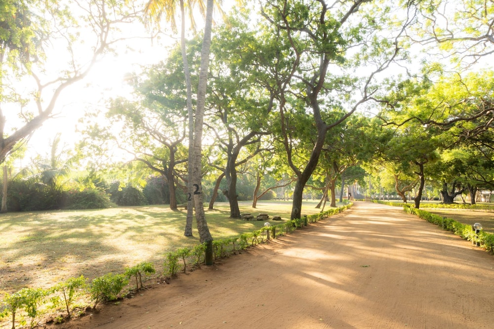 

Milano - Hambantota - Peacock Beach Resort & Spa