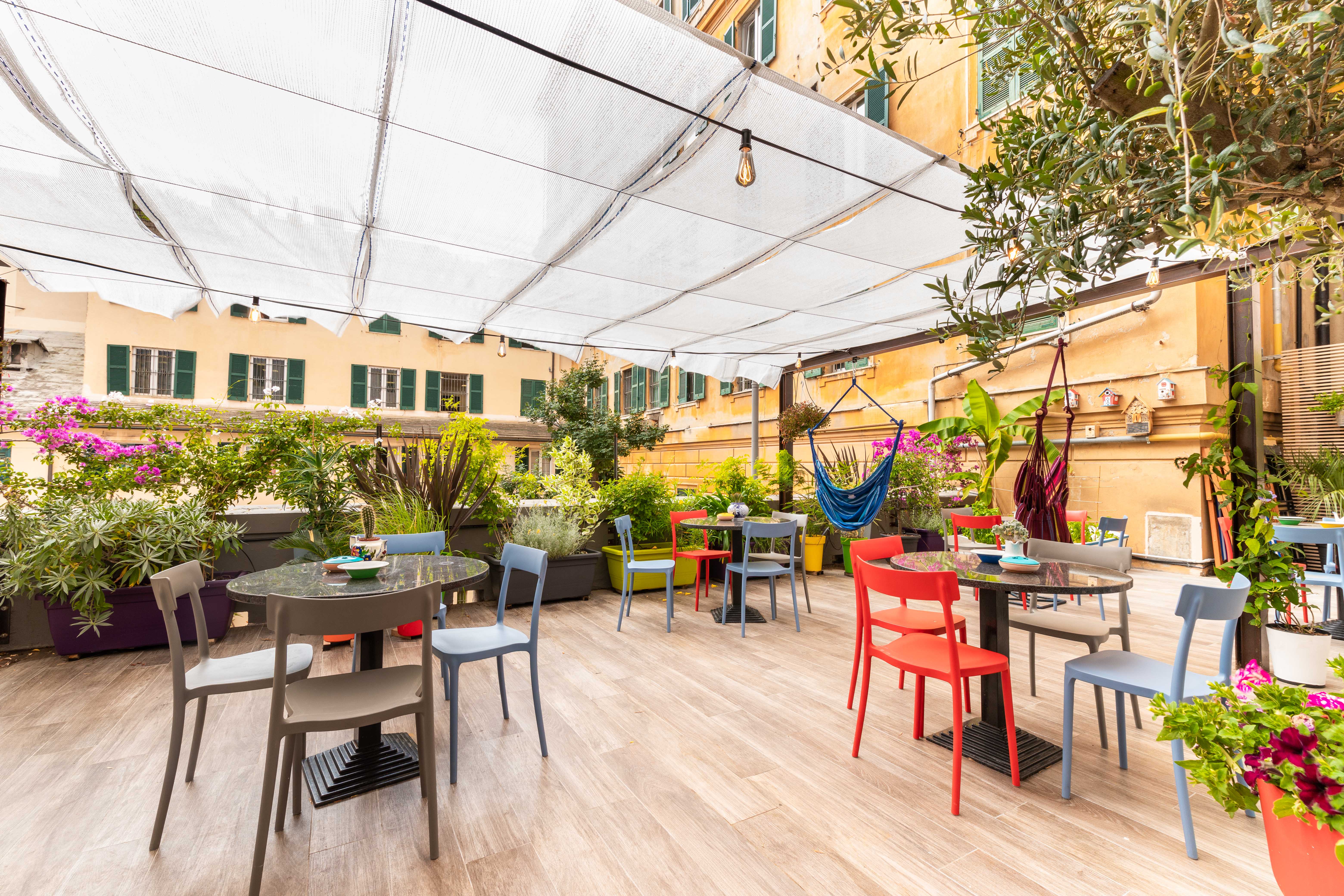 

Lamezia Terme - Genova - Hotel Britannia