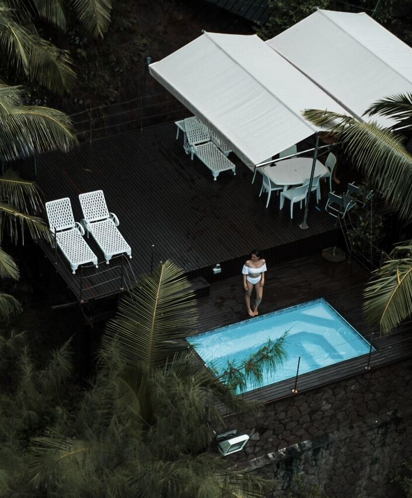 

Roma - Cerf Island - South Point Villas