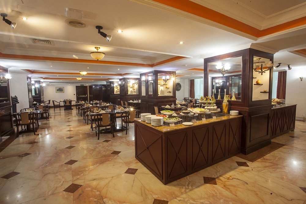 

Roma - Ruwī - HAFFA HOUSE HOTEL