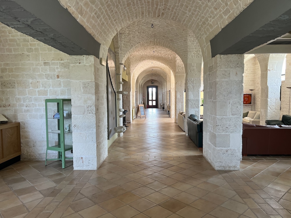 

Trieste - Alberobello - Apulia Victor Country Hotel