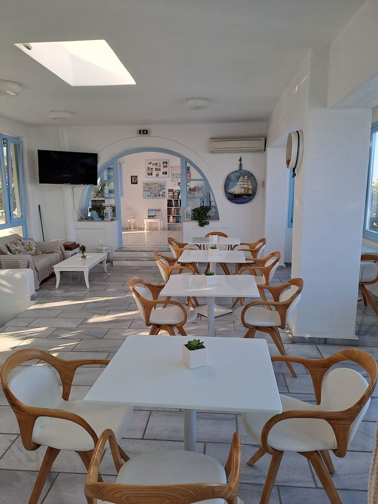 

Roma - Pounda - Stratos Apartments & Studios