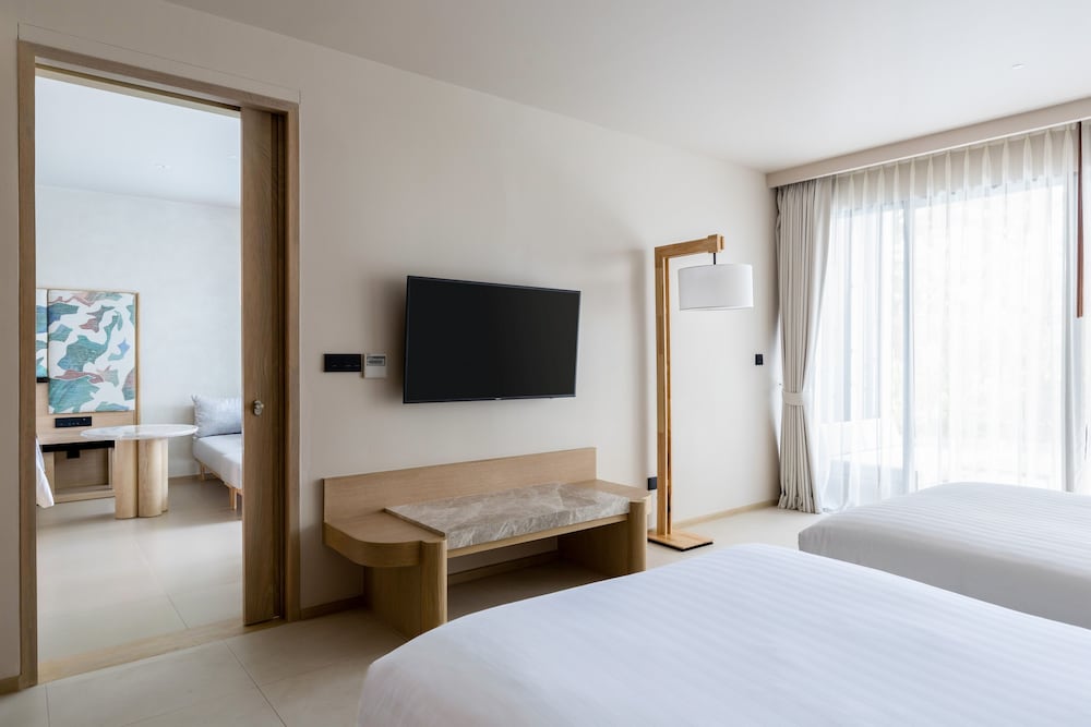 

Torino - Thalang - Le Méridien Phuket Mai Khao Beach Resort