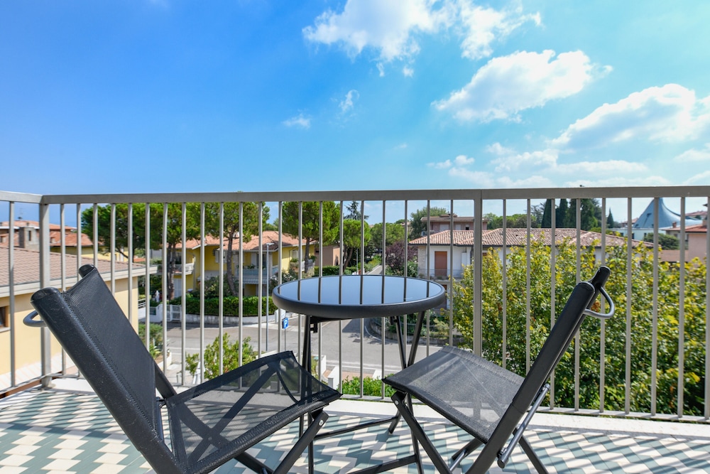 

Cagliari - Desenzano del Garda - Hotel Mauro
