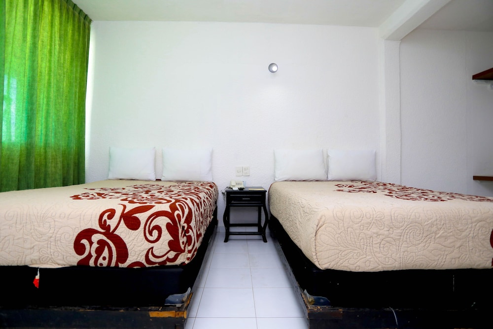 

Roma - Cancun - Hotel Maria de Lourdes Cancun