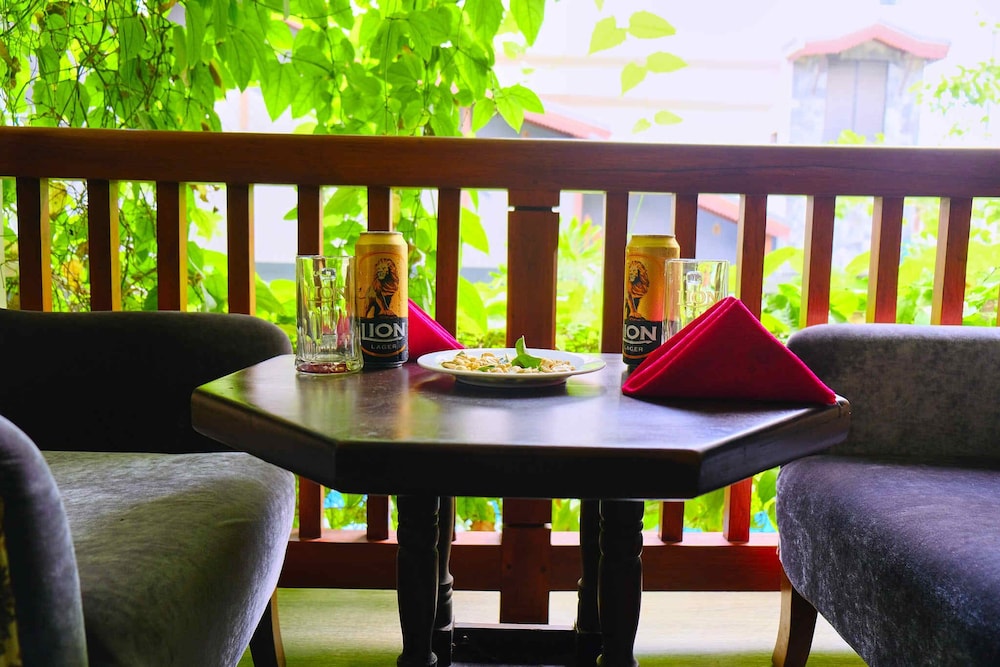 

Venezia - Matara - Polhena Grand Resort