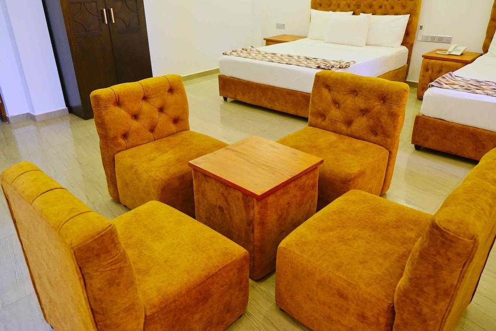 

Roma - Matara - Polhena Grand Resort