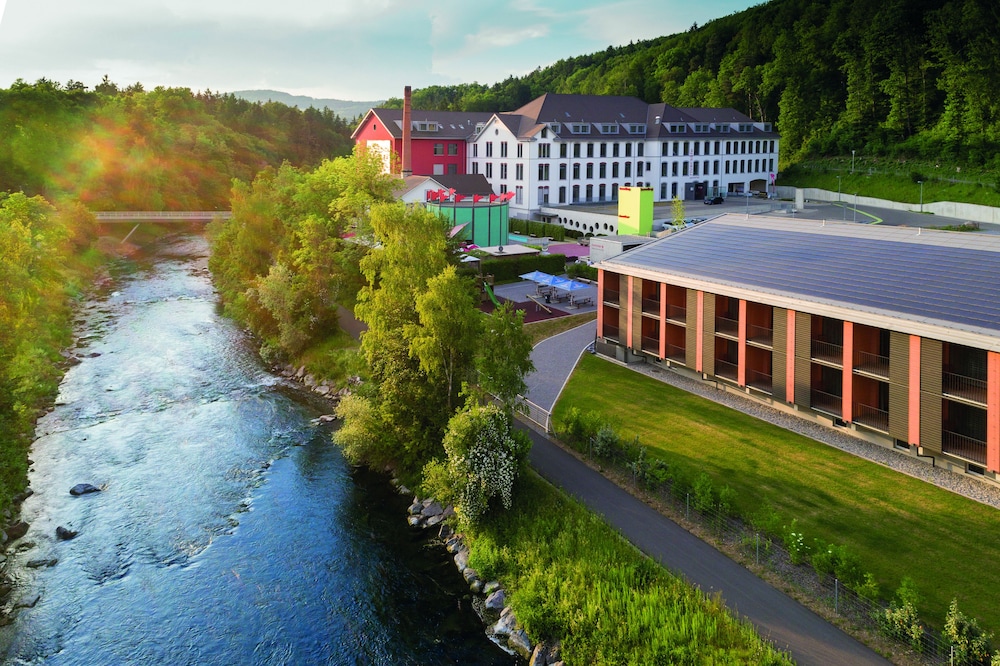 Embrach - Riverside