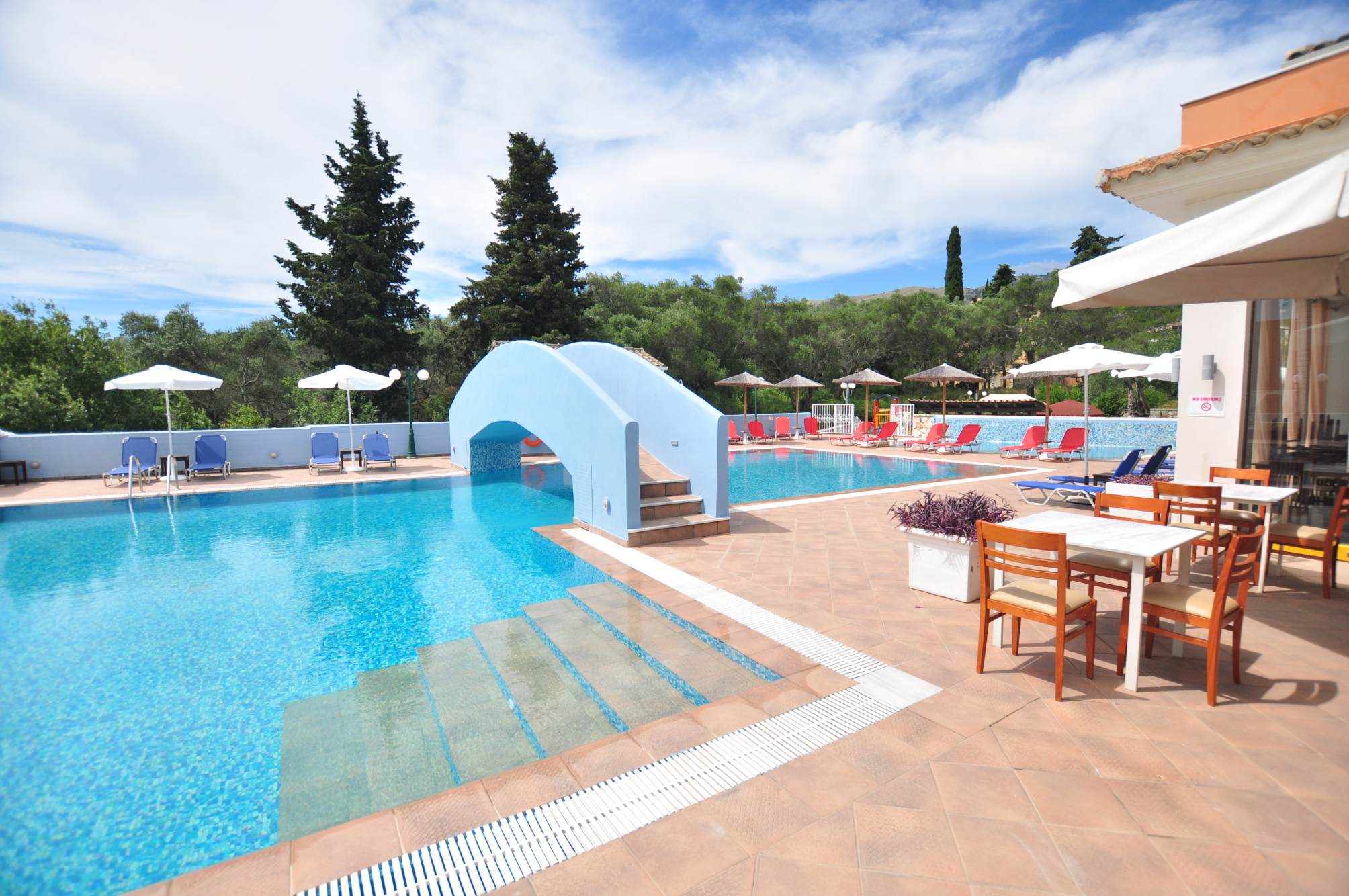 

Bologna - Nissaki - Michelangelo Resort