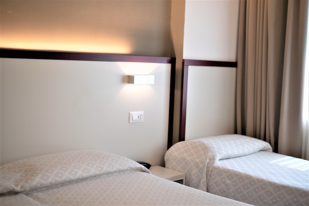 

Reggio Calabria - Mestre - Hotel Centrale