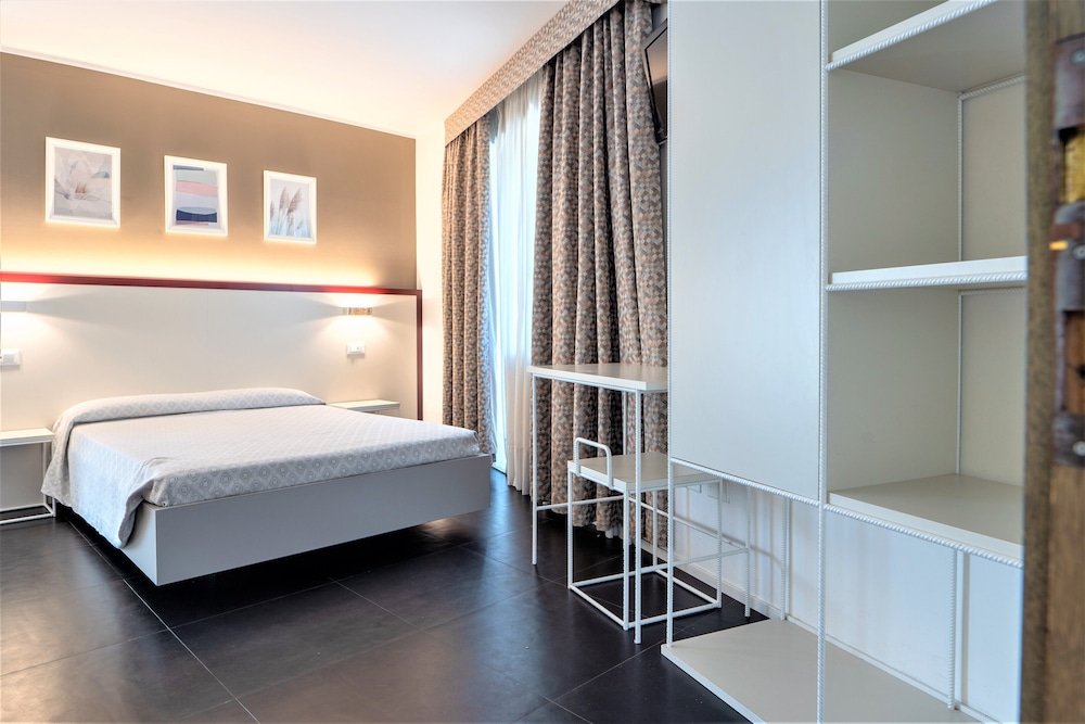 

Catania - Venezia - Hotel Centrale