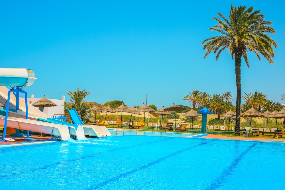 

Milano - Monastir - Neptunia
