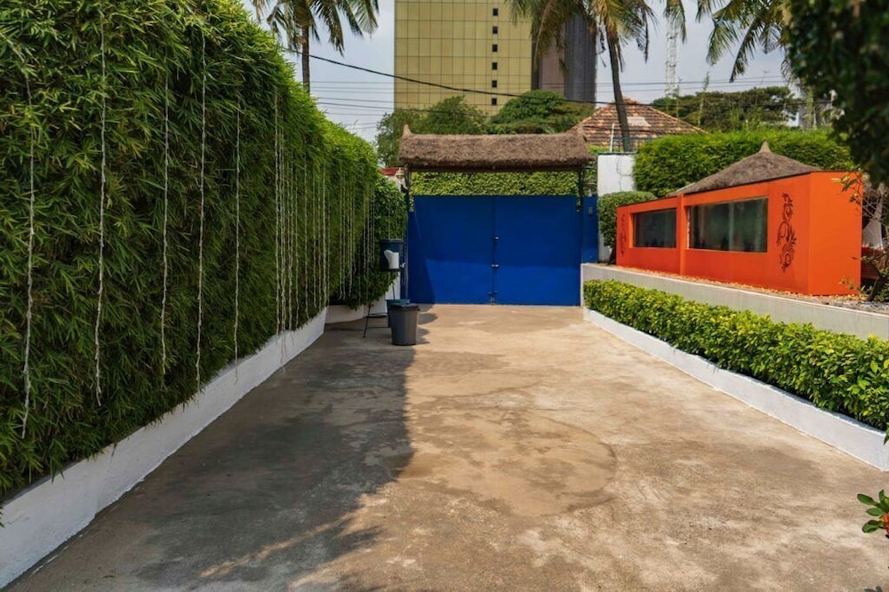 

Milano - Abidjan - Hotel La Résidence