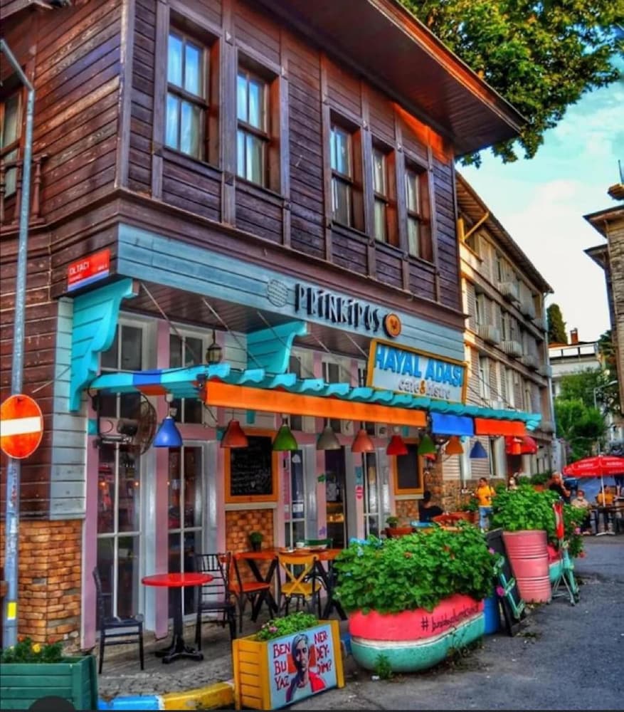 

Bologna - Istanbul - Hotel Prinkipos