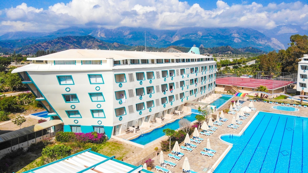 

Napoli - Tekirova - Daima Biz Hotel - Dolusu Aquapark Access