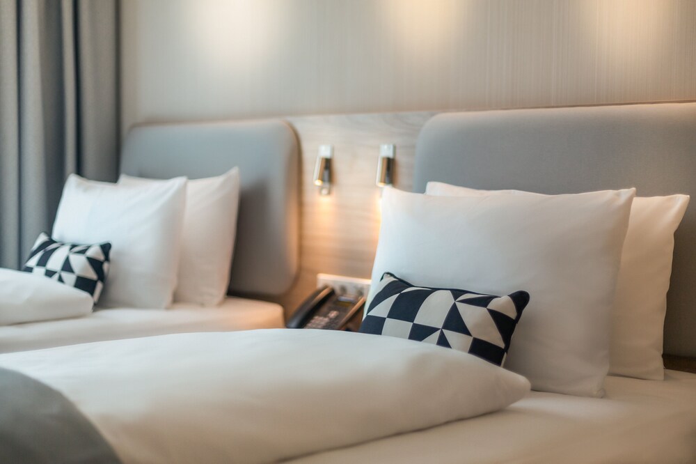 

Verona - Herzogenaurach - Holiday Inn Express Erlangen