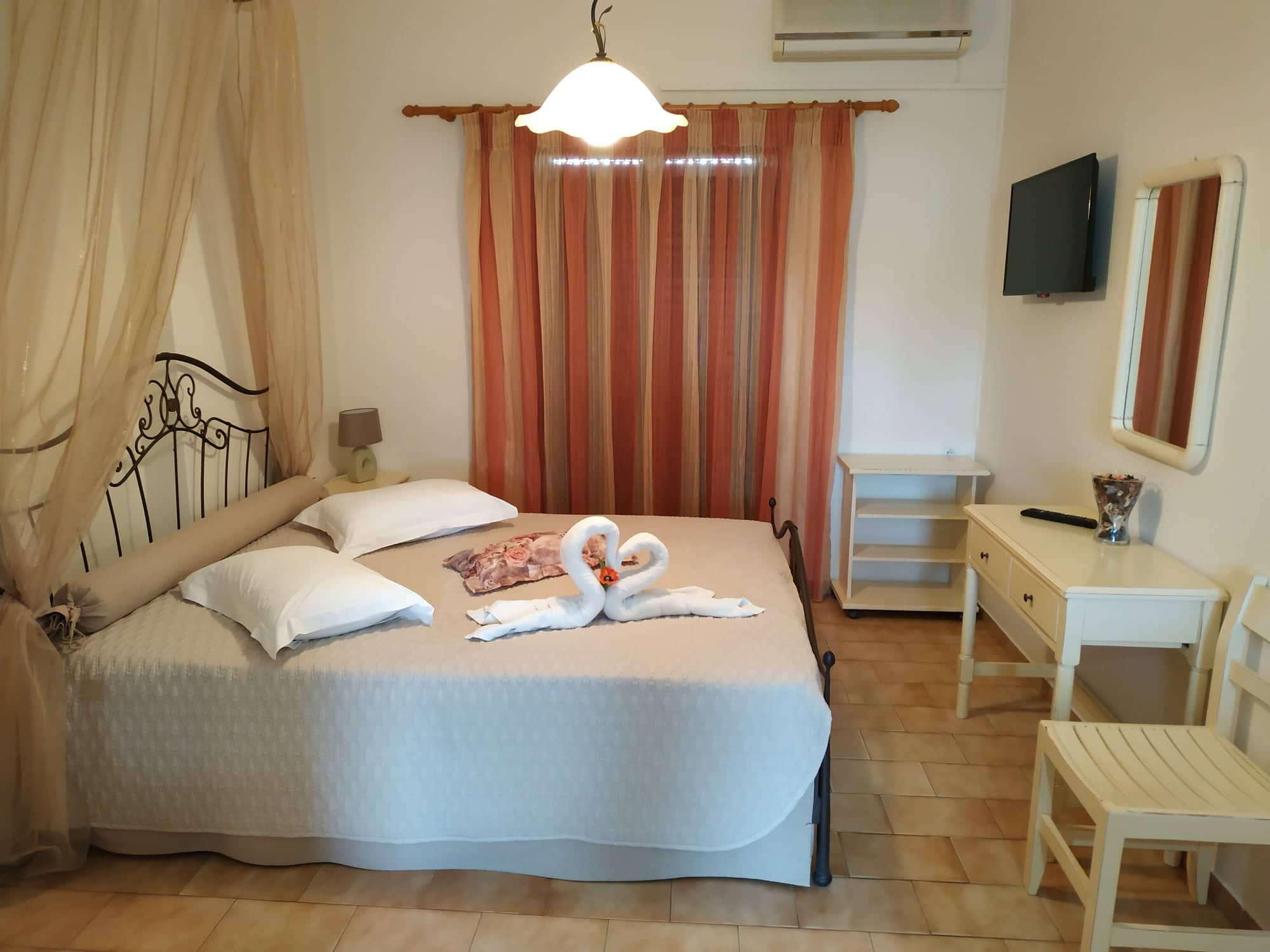 

Bologna - Kallithea (Zakinthos) - Eleni's Garden & Castello Suites