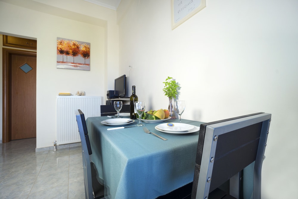 

Roma - Stavros - Skamagkas M. Apartments