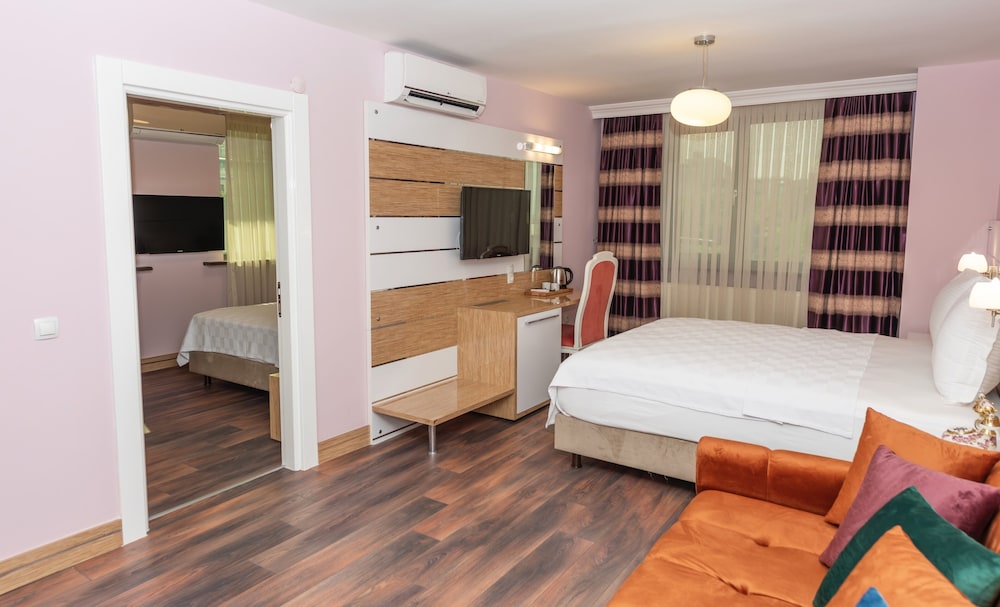 

Milano - Bursa - TOK EPİK HOTEL