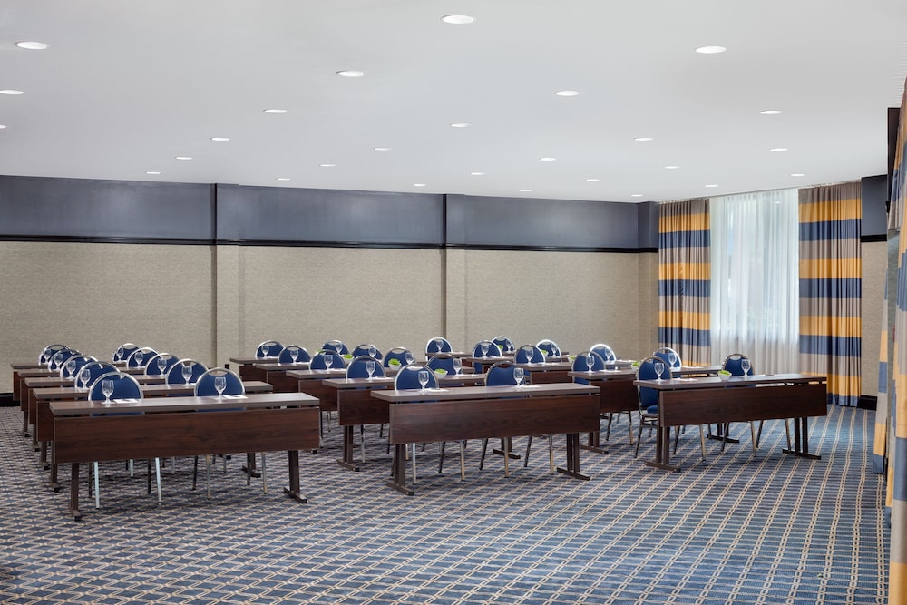 

Bologna - Jersey City - Sheraton Lincoln Harbor Hotel