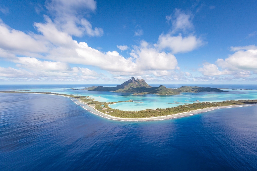 

Torino - Bora Bora - The St. Regis Bora Bora Resort