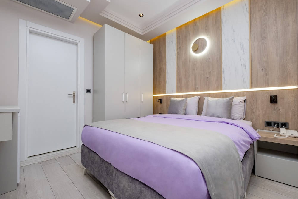

Napoli - Istanbul - Lavender Airport Hotel