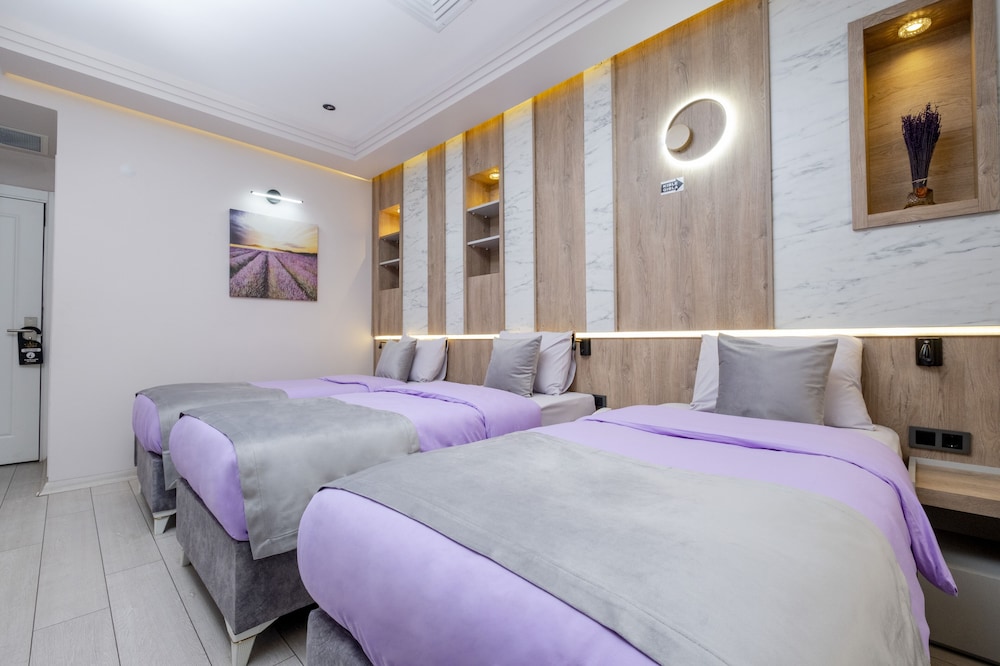 

Bari - Istanbul - Lavender Airport Hotel