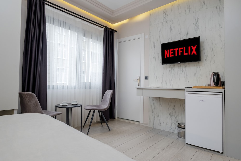 

Bologna - Istanbul, New Airport - Lavender Airport Hotel