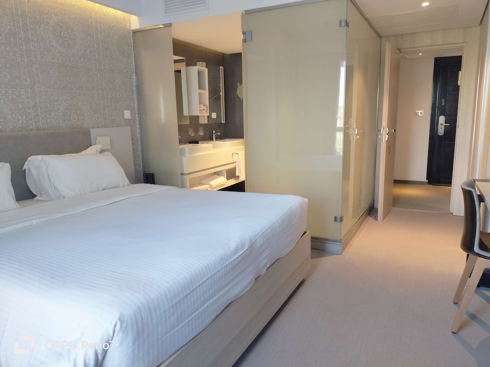 

Roma - Ariana - Golden Tulip Mechtel