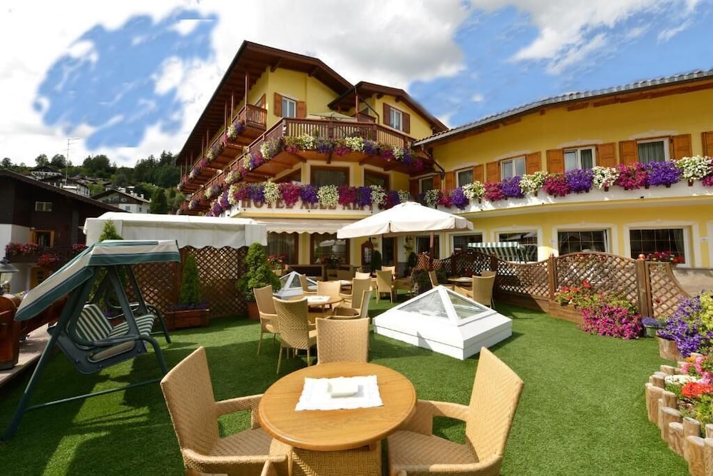 

Bologna - Val di Fiemme, Montagna Italia - Hotel Alle Alpi