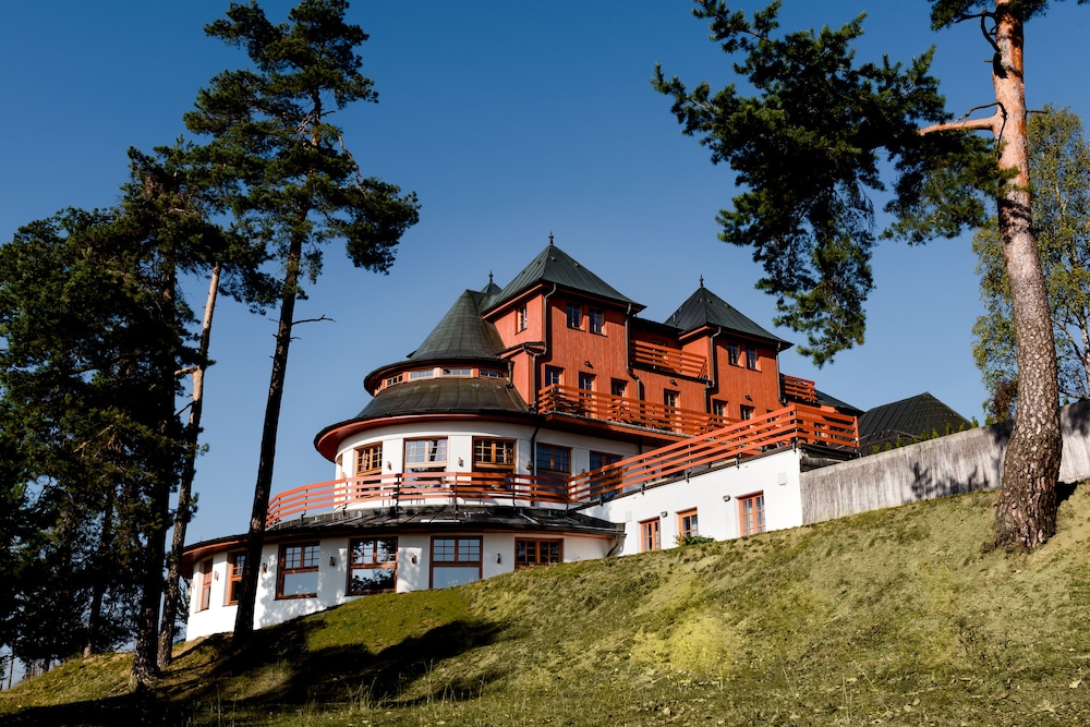 

Brindisi - Karlovy Vary - Hotel Vítkova Hora - Veitsberg