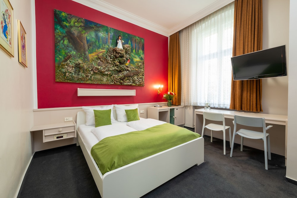 

Bari - Berlino - W22 Hotel am Kurfürstendamm