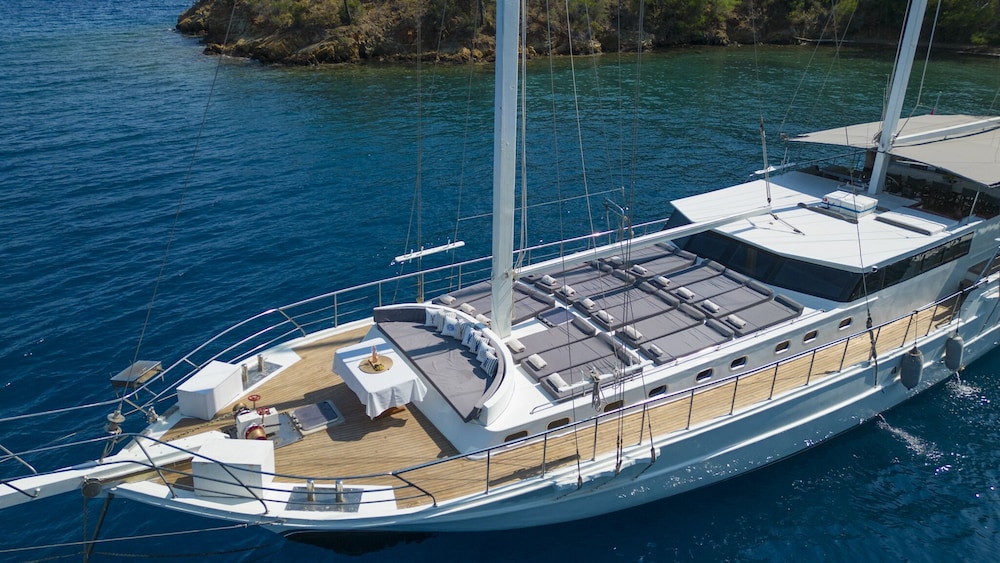 

Milano - Göcek - Tarsu Yacht Hotel