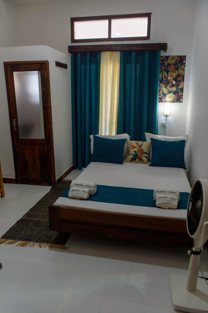 

Roma - Toamasina - STEPHEN HOTEL