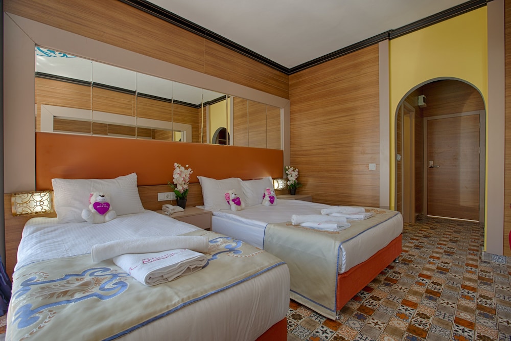 

Verona - Konaklı - Club Hotel Anjeliq