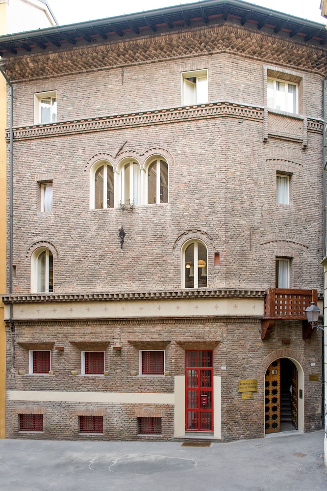 

Catania - Reggio Emilia - Albergo Reggio