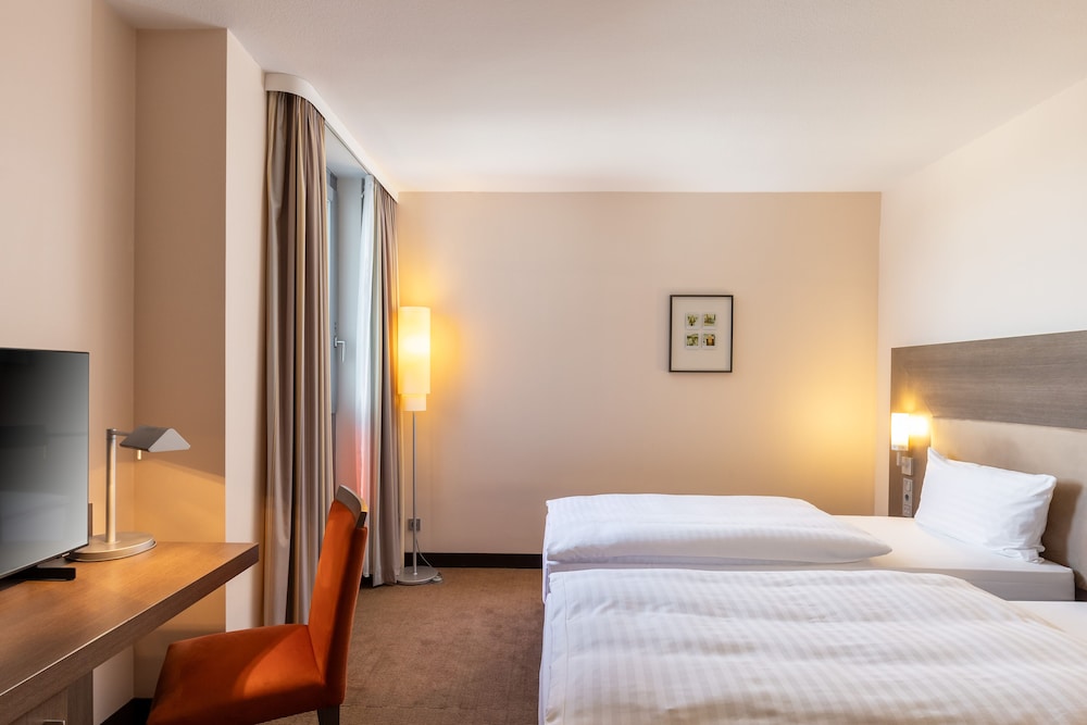 

Lamezia Terme - Berlino - IntercityHotel Berlin Airport Area North