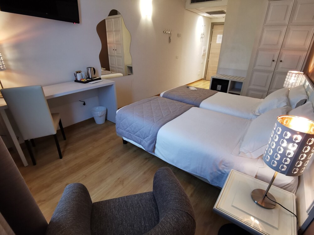 

Palermo - Prato - Hotel President