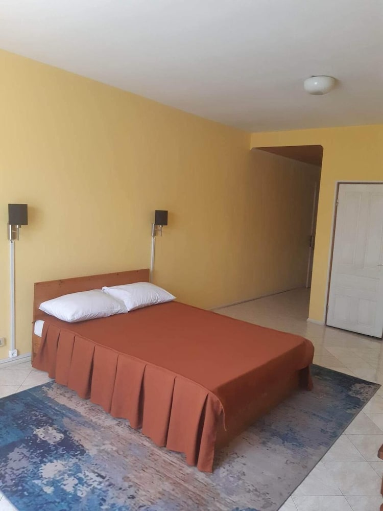 

Roma - Antananarivo - Castello Motel