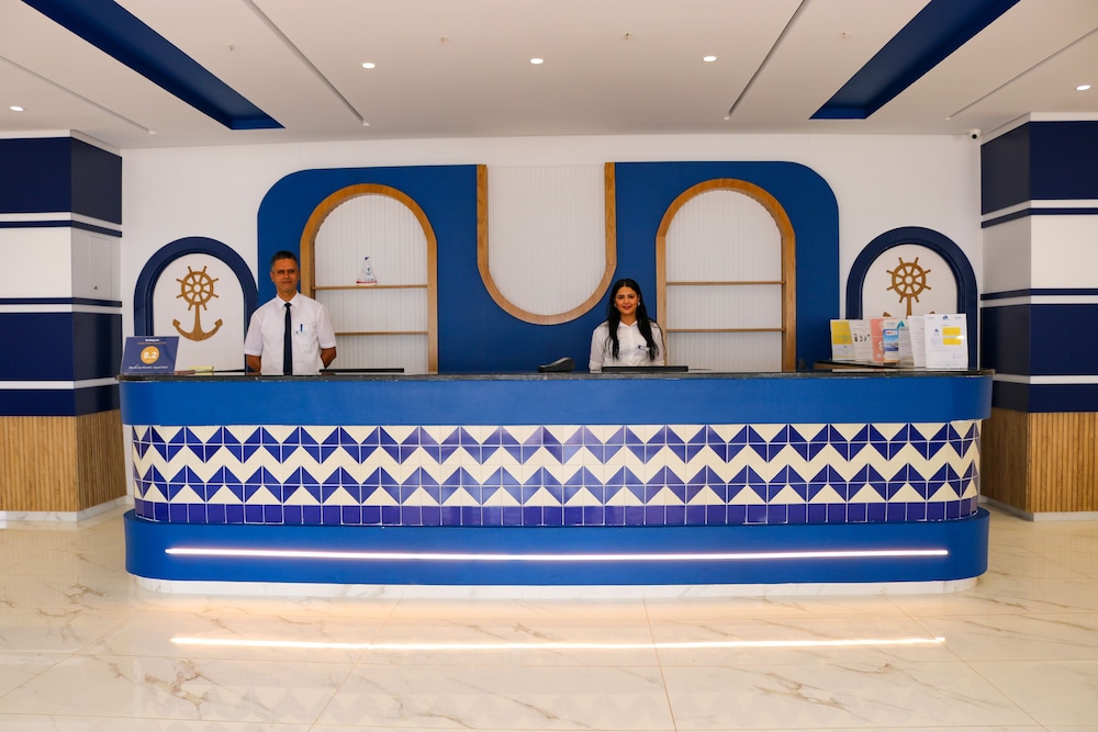 

Roma - Monastir - Marina Cap Monastir Appart Hôtel