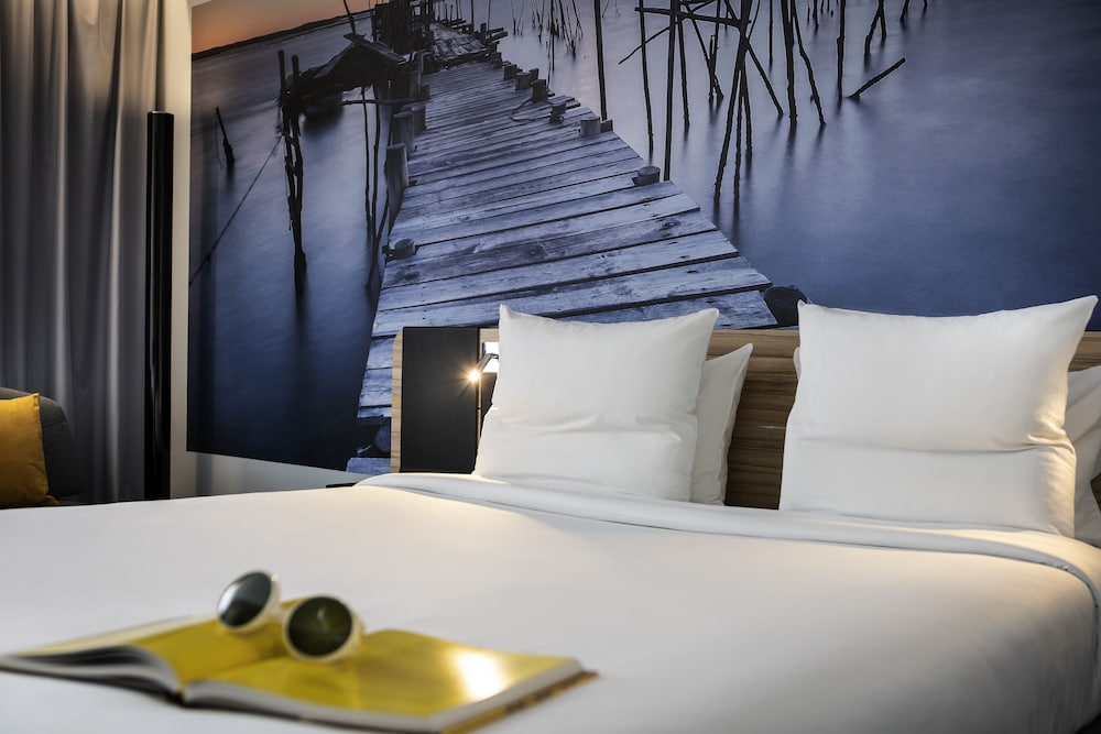 

Milano - Villeneuve-Saint-Georges - Novotel Paris Coeur d'Orly Airport