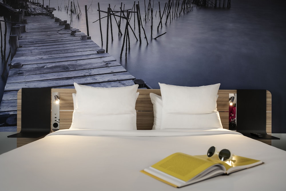 

Milano - Villeneuve-Saint-Georges - Novotel Paris Coeur d'Orly Airport