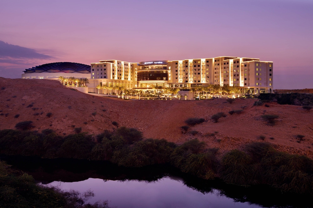 

Roma - Mu‘askar al Murtafi‘ah - JW Marriott Hotel Muscat