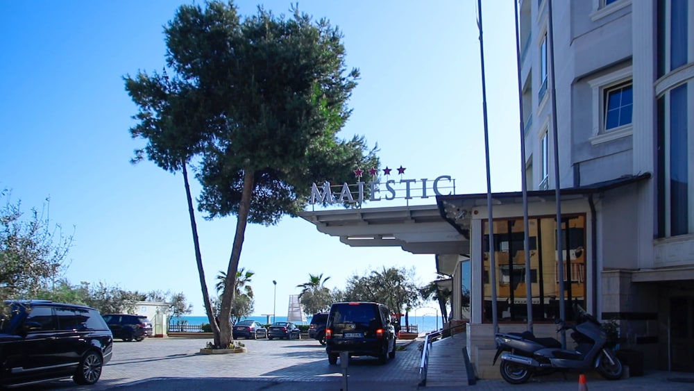 

Roma - Durrës - Hotel Majestic