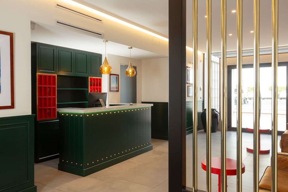 

Milano - Galatone - Hotel Ghalà