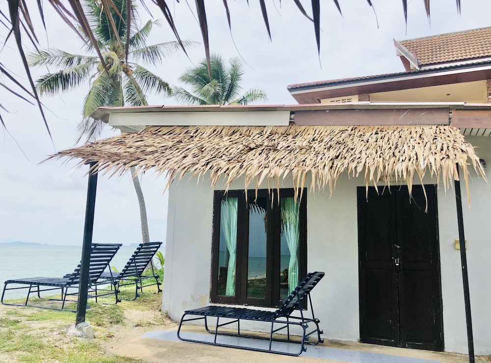 

Verona - Koh Phangan - The Relax Resort