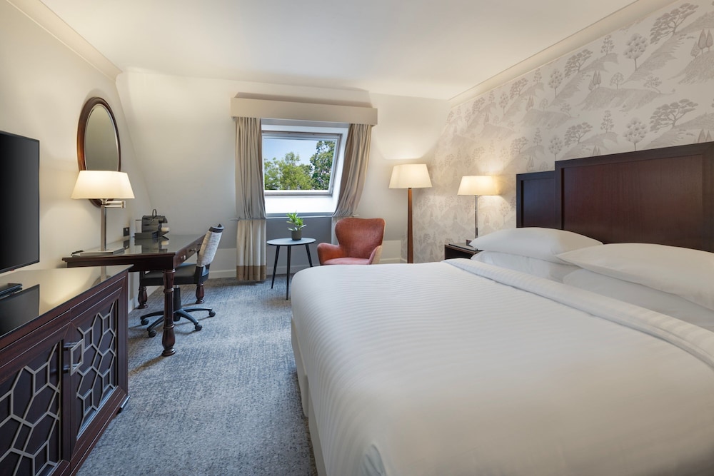 

Milano - Bolton - Delta Hotels by Marriott Worsley Park Country Club